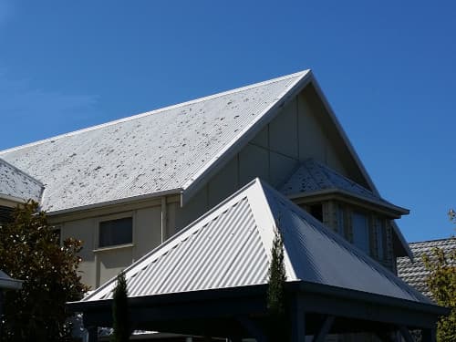 house with colorbond roof